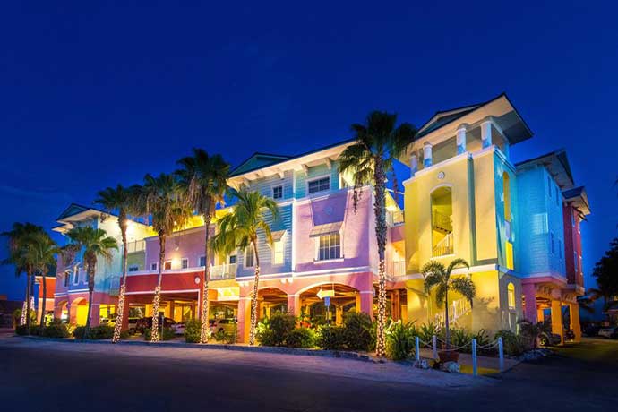 boka hotell Fort Myers. Lighthouse Resort Inn and Suites Hotel