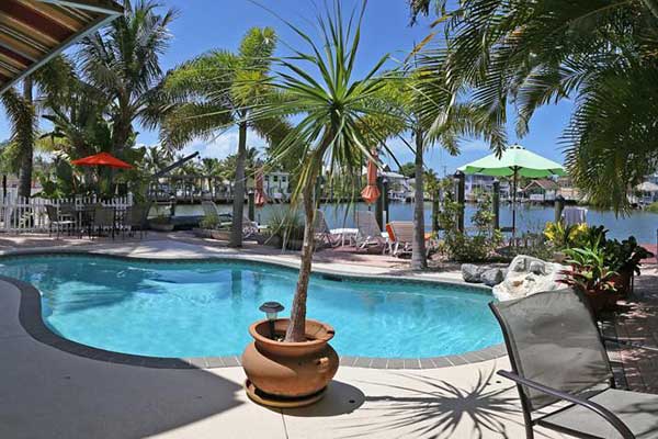 boka hotell Fort Myers. Manatee Bay Inn Hotel