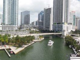 Miami – en storstad med latinska influenser Miami, Miami mit Miami mit lateinamerikanischer Atmosphäre